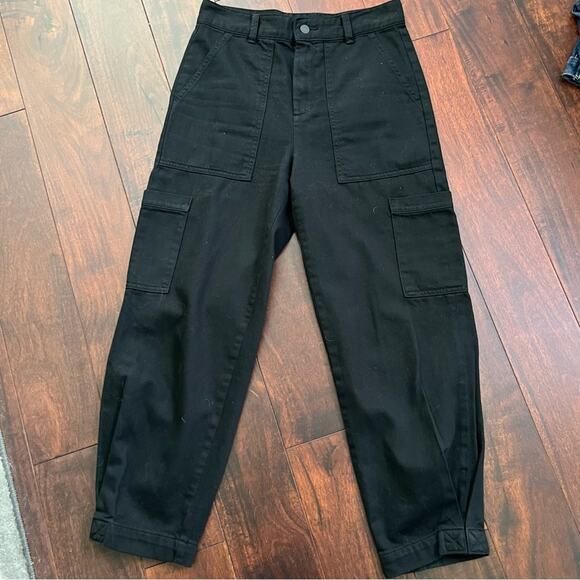 Banana Republic Black black barrel cut pant Tapered Leg Utility Pants Size 0 - Picture 4 of 13